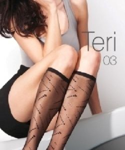 Gabriella-Fashion-2011-27